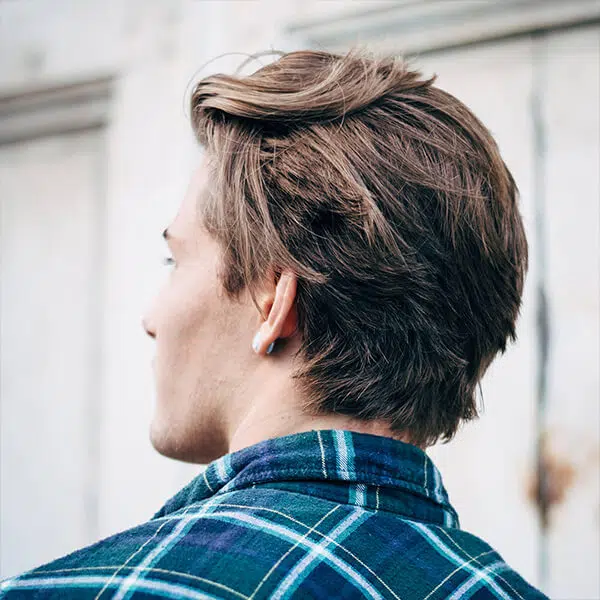 Smart frisure sat med Pomp & Co. hårcreme.